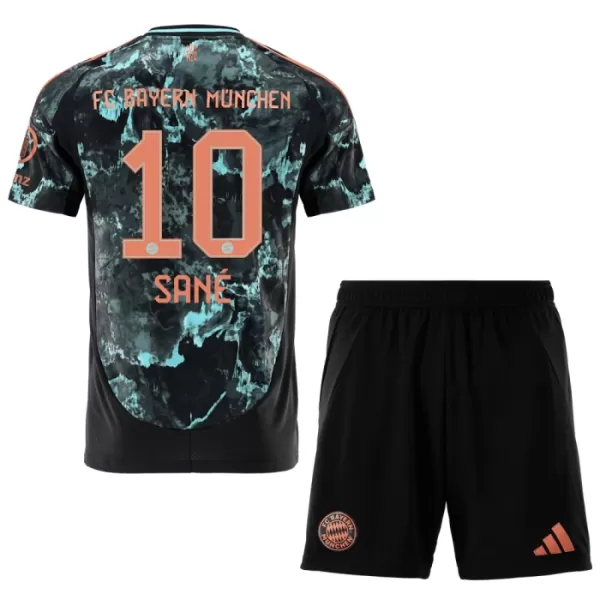 Kit De Football FC Bayern Munich Leroy Sané 10 Enfant Extérieur 24/25